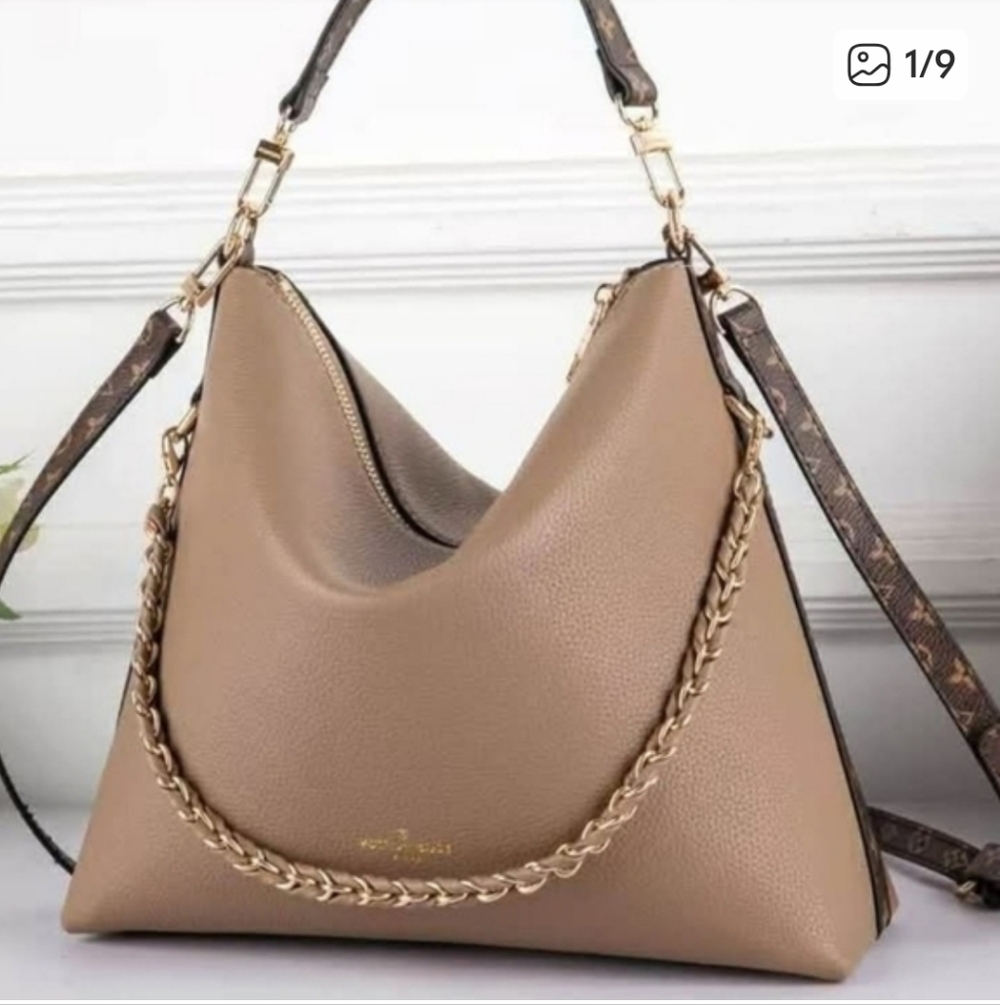 🤎 Tan Leather Shoulder Bag with Gold Chain